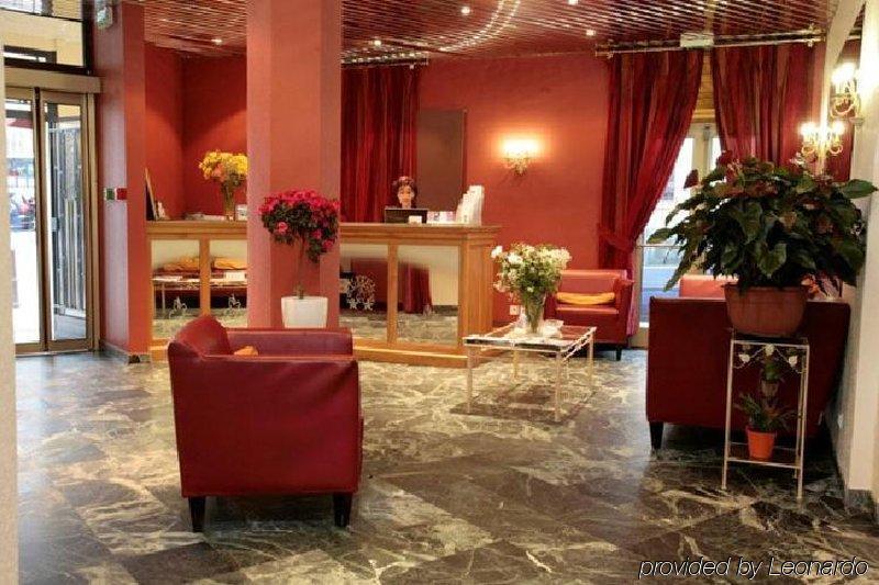 Hotel Charlemagne Neuilly-sur-Seine Interiér fotografie